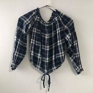 Off the shoulder plaid hollister top